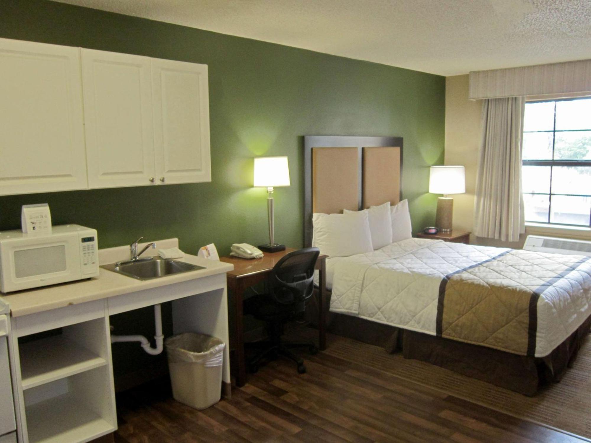 Extended Stay America Suites - Fayetteville - Fort Bragg Екстер'єр фото