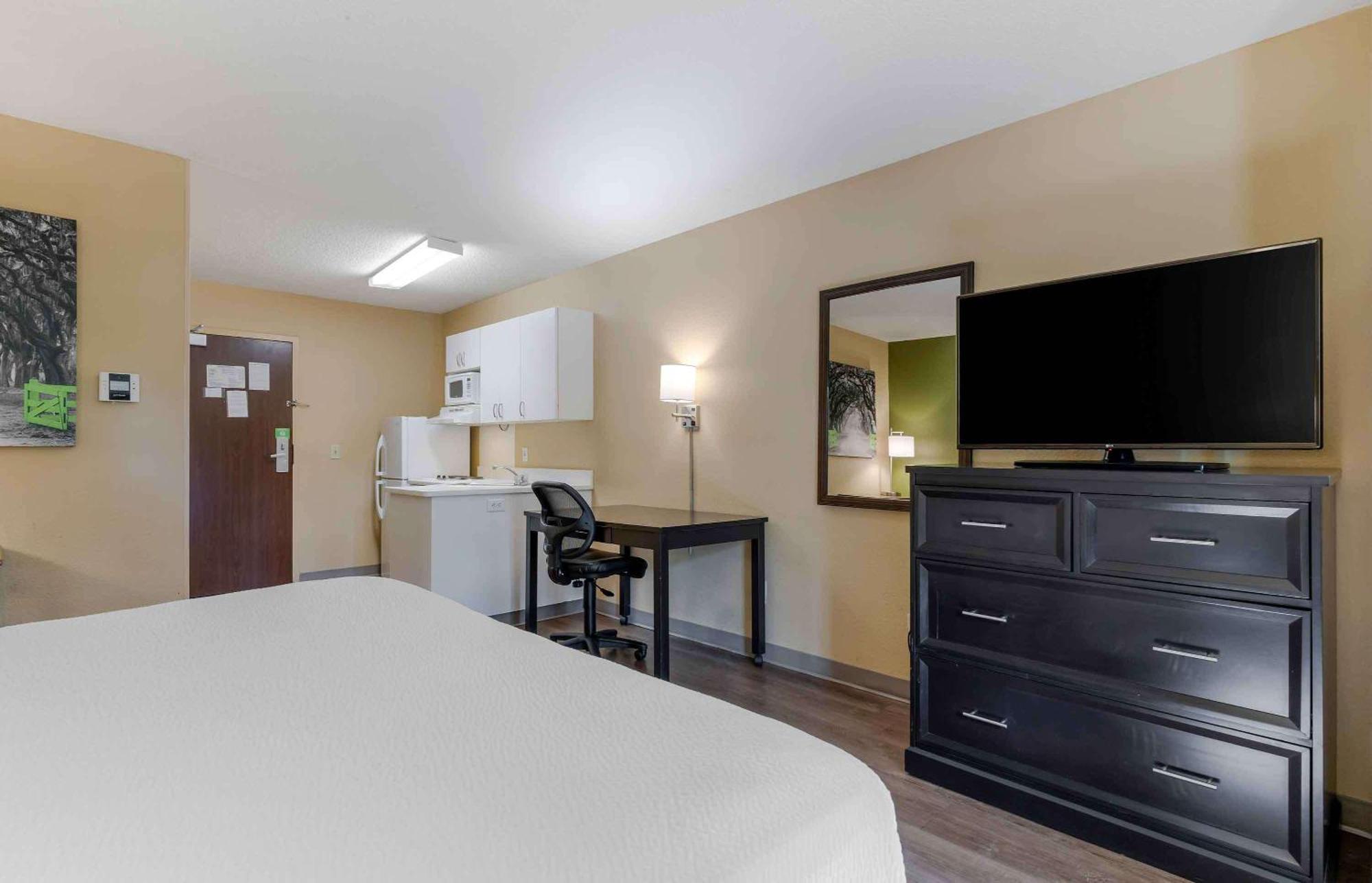 Extended Stay America Suites - Fayetteville - Fort Bragg Екстер'єр фото