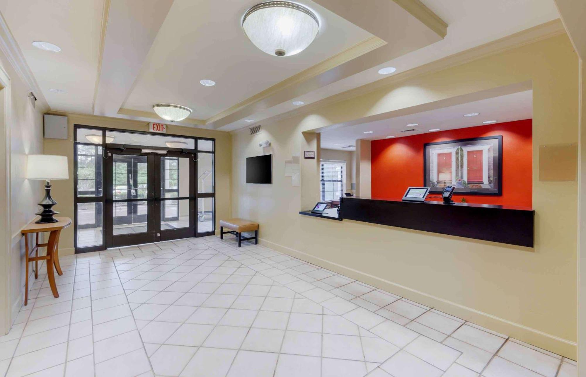 Extended Stay America Suites - Fayetteville - Fort Bragg Екстер'єр фото