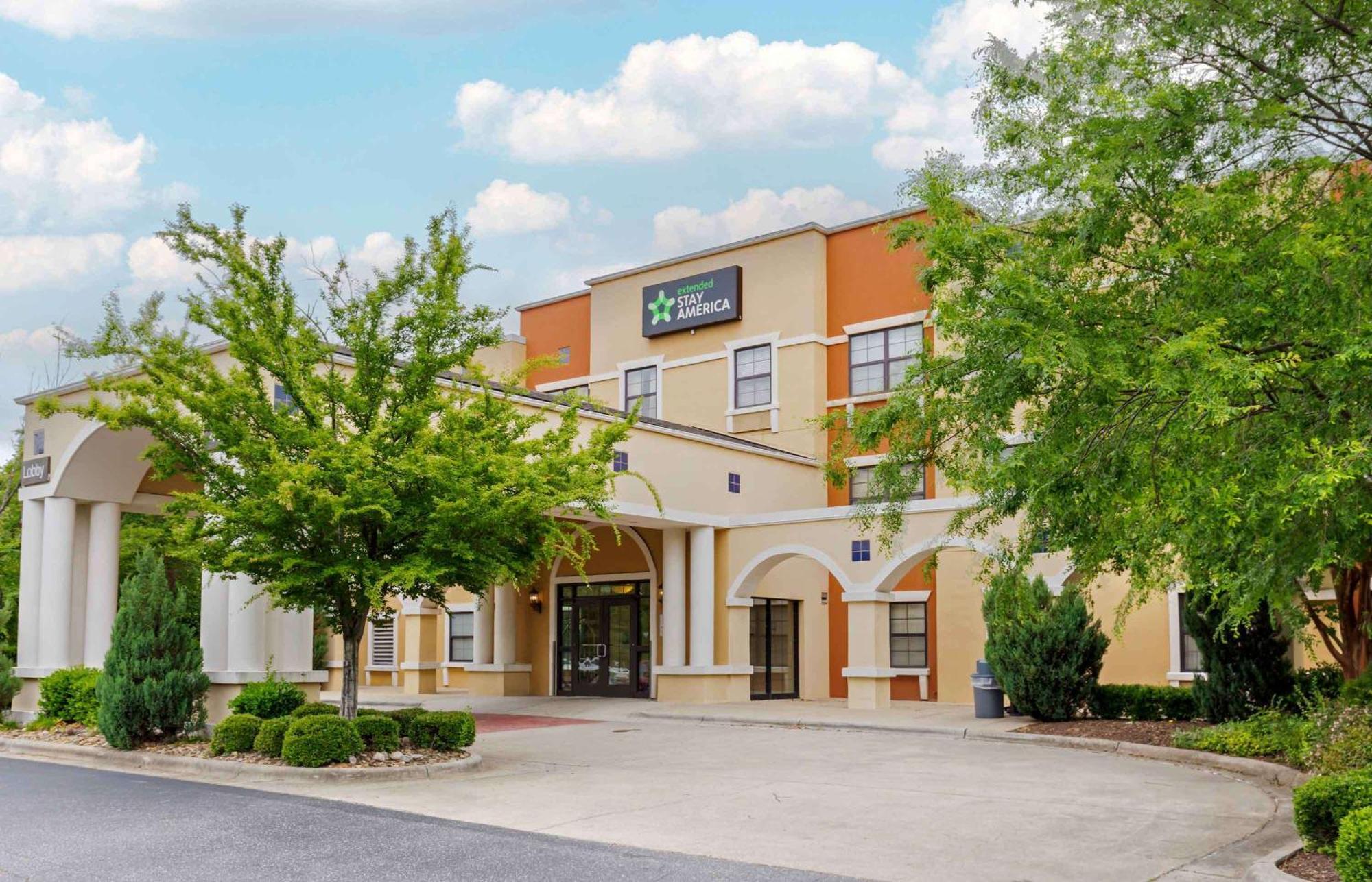 Extended Stay America Suites - Fayetteville - Fort Bragg Екстер'єр фото