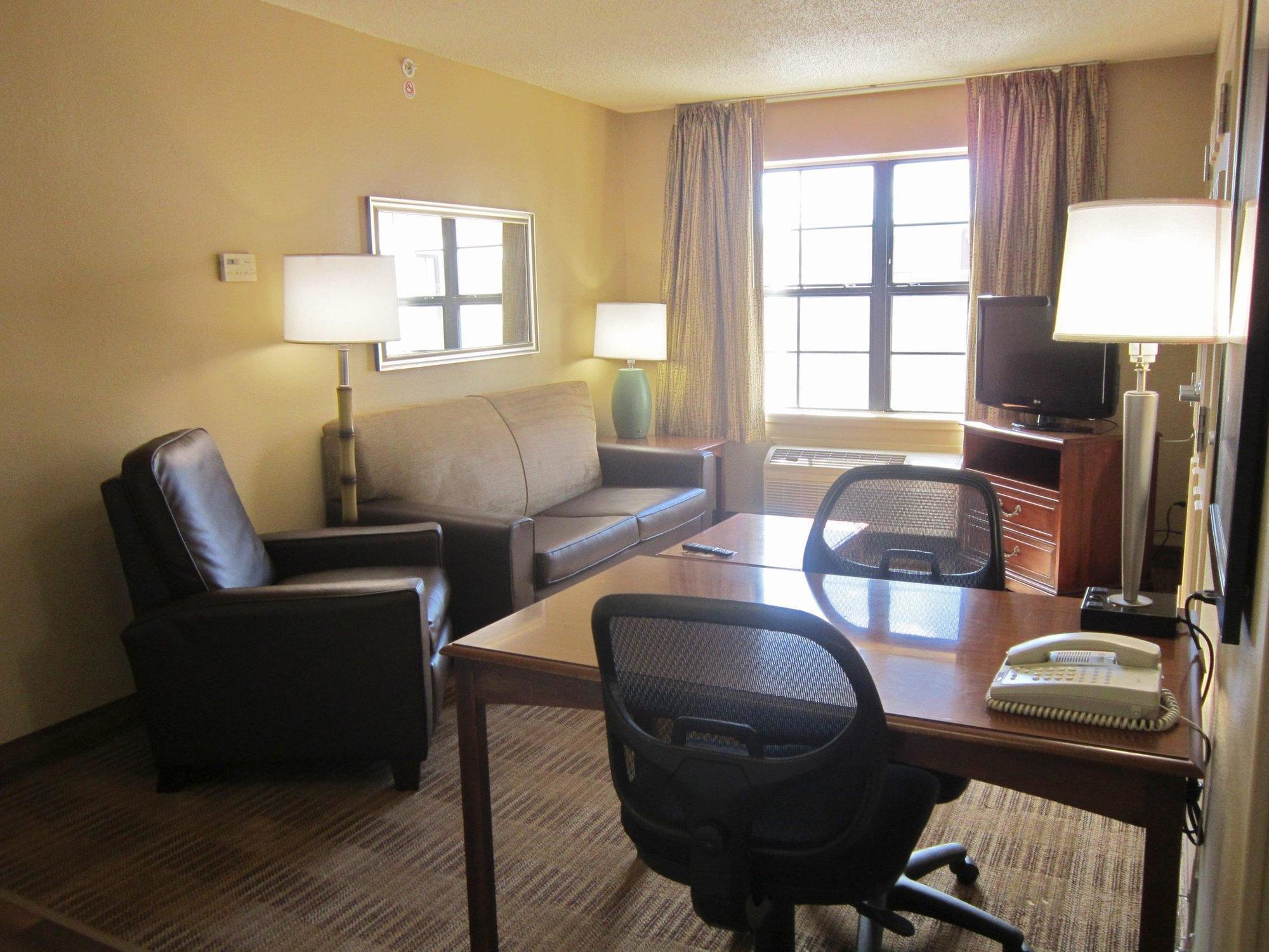 Extended Stay America Suites - Fayetteville - Fort Bragg Екстер'єр фото